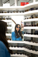 MARC JACOBS 496